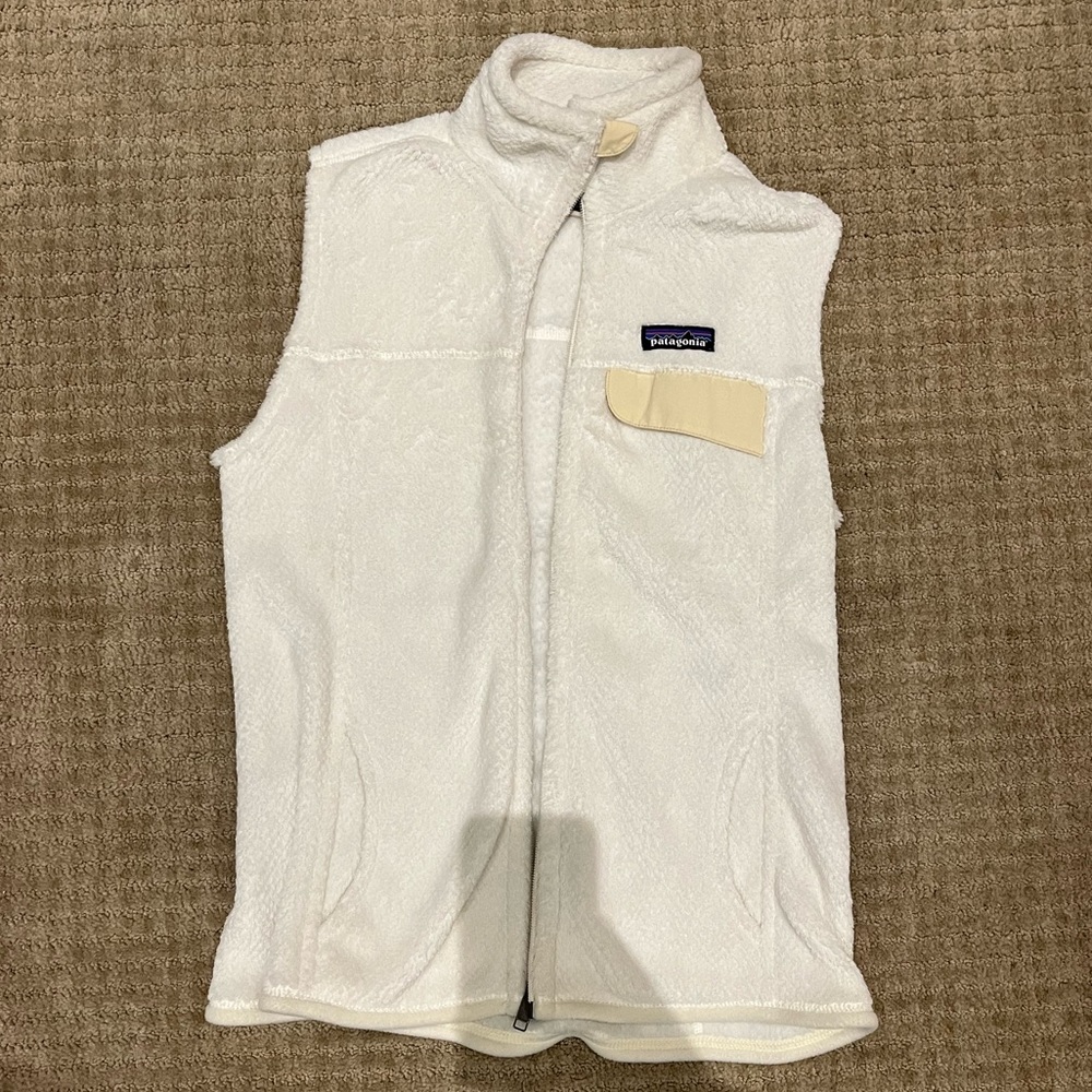 Patagonia Women’s White Fuzzy Vest
